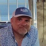 Serge Vakulchik, MoldingMart store owner